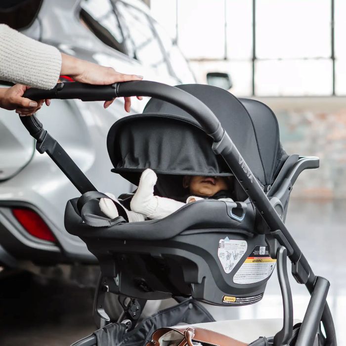 UPPAbaby Vista V3 + Aria V2 Travel System