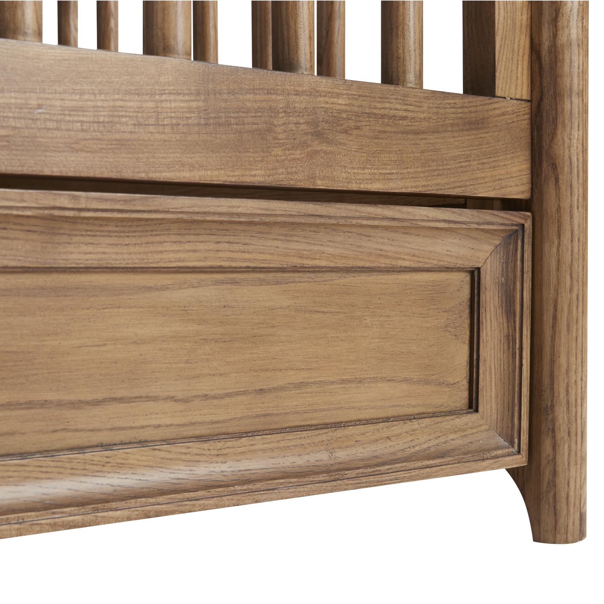 Maxi-Cosi Nursery Quiet Luxury 6-in-1 Convertible Crib + 7-Drawer Dresser