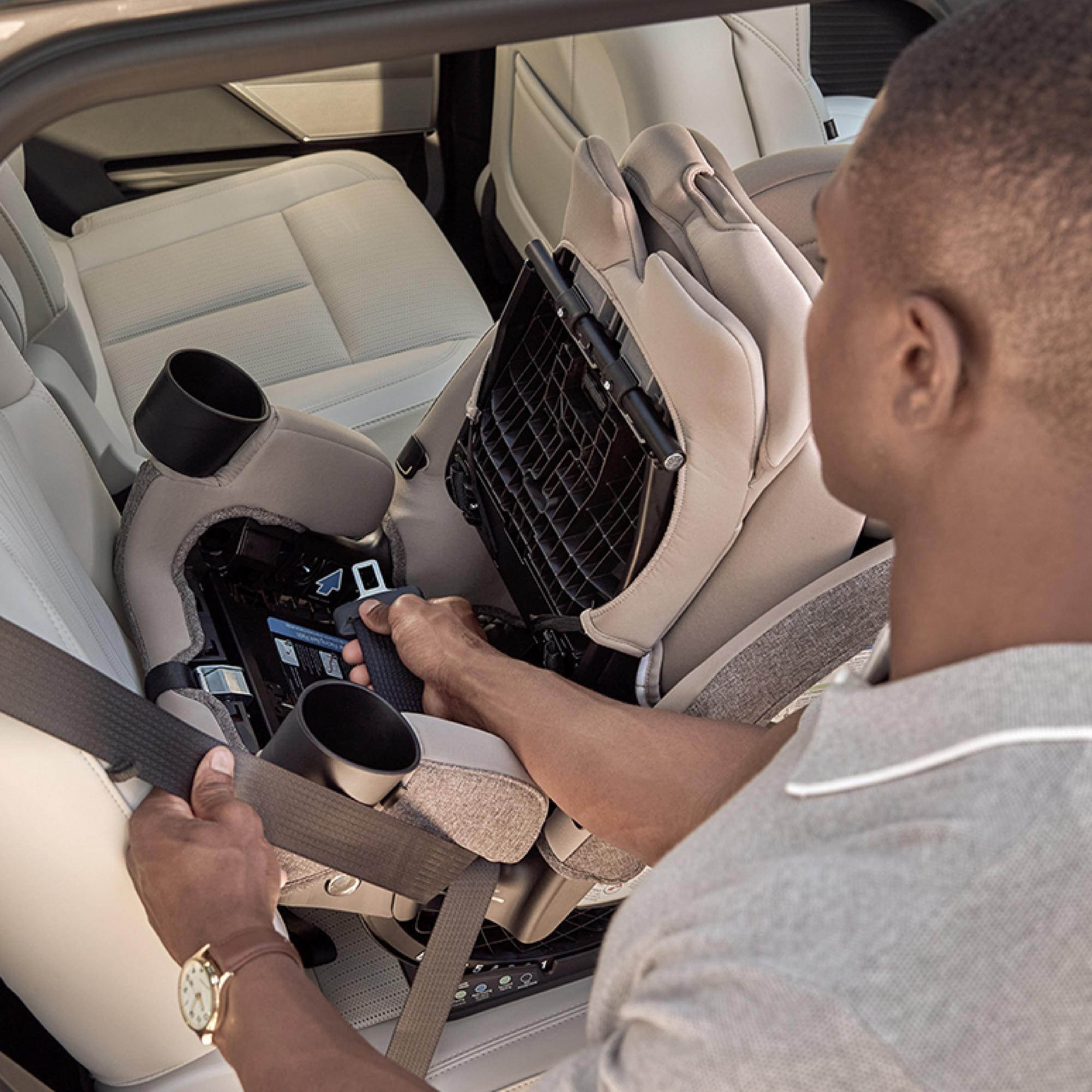 Romer Nexa All-in-One Convertible Car Seat