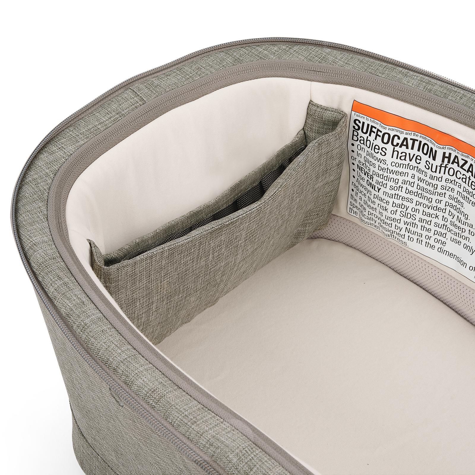 Nuna SWIV & TRIV Series Bassinet + Stand