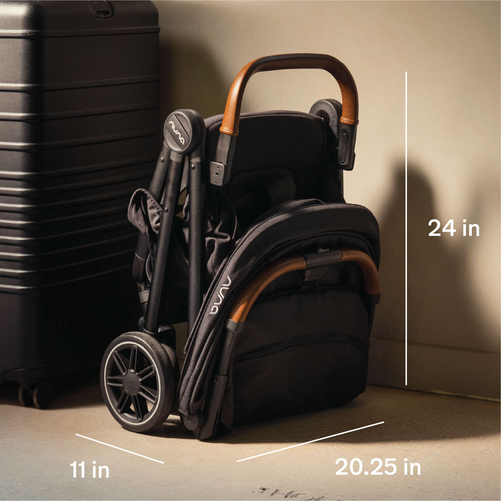 Nuna TRVL Stroller + Carry Bag - Caviar