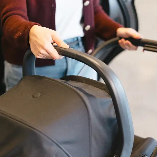 UPPAbaby Vista V3 + Mesa V3 Travel System