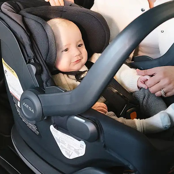 UPPAbaby Cruz® V3 + Mesa® V3 Travel System
